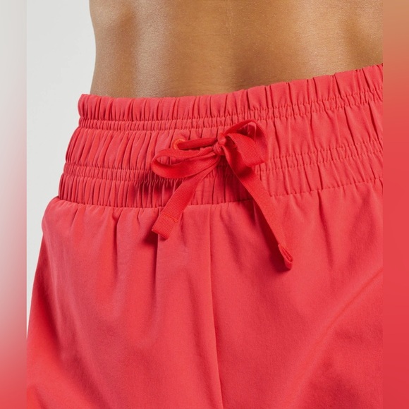 GYMSHARK Women’s XS Running 2-in-1 Shorts Fluo Bold Pink/Magenta Brown- NWT - Picture 4 of 9